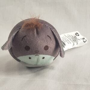 Tsum Tsum Eeyore Brand NEW!  Mini Plushies Winnie the Pooh Adorable Cute Tiny